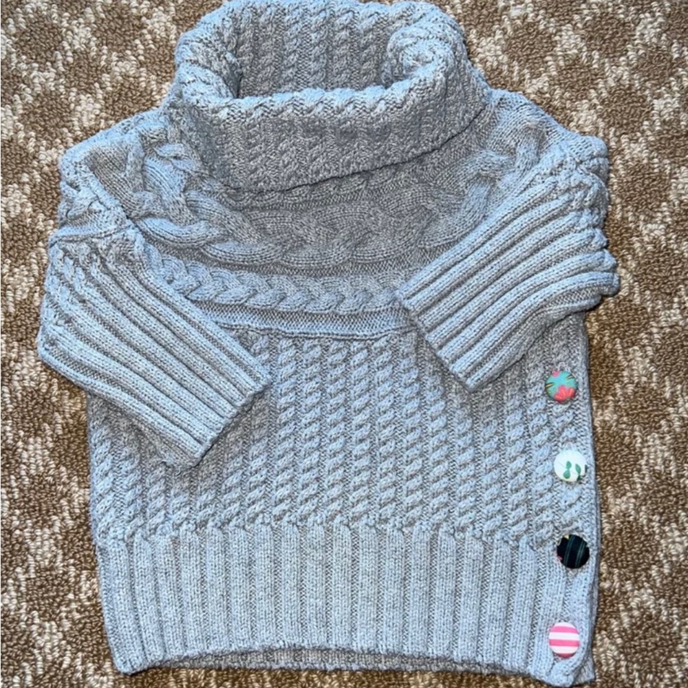 Matilda Jane - Girls Size 6 short sleeved sweater- the cutest fabric buttons!